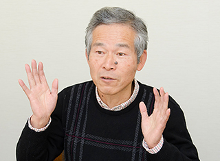 高山明氏