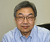 株式会社 東光ストア 管理本部 情報システム部 情報システム担当セクションリーダー 鳴海 弘 氏